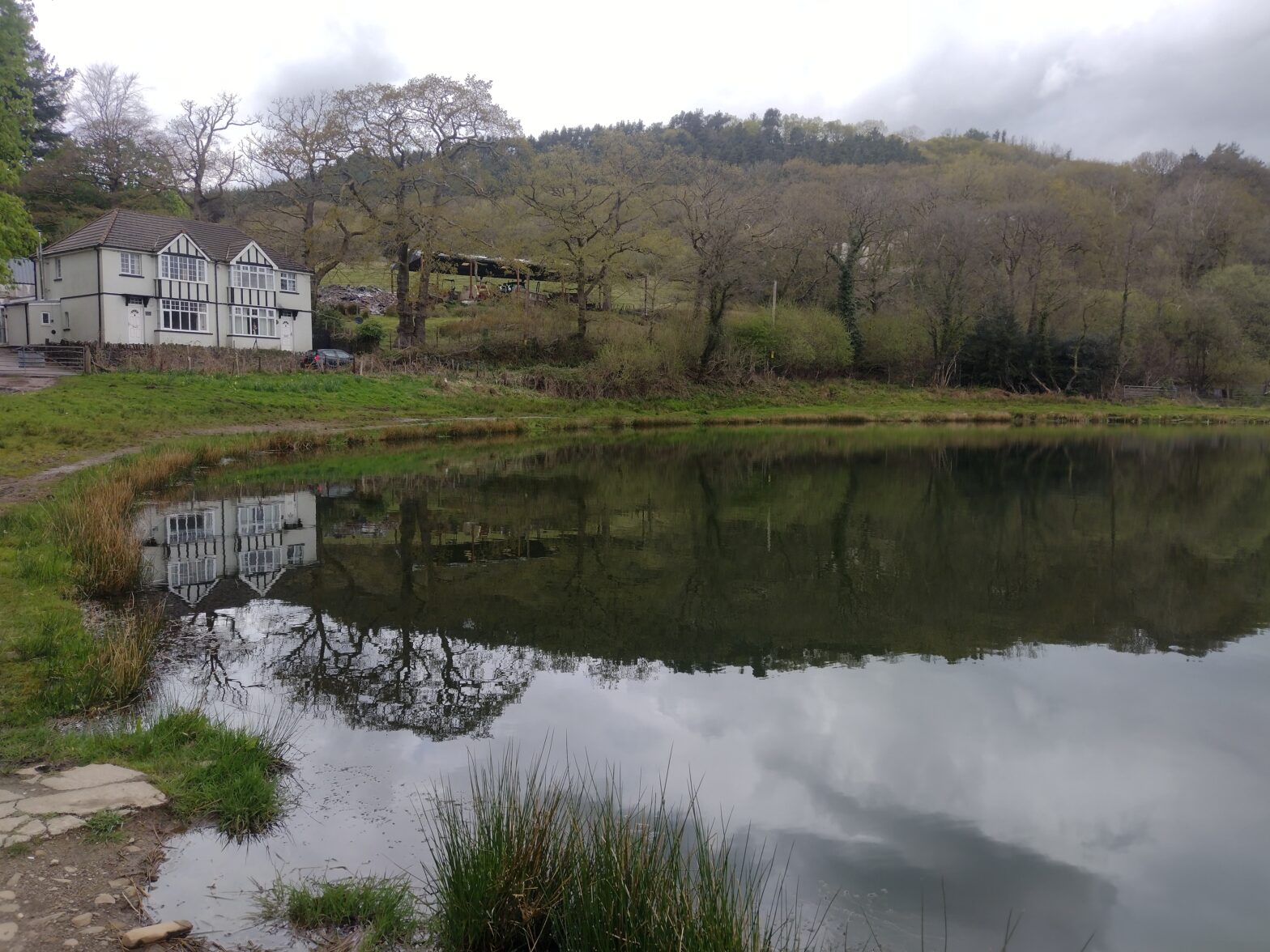 Tyn y Graig Fishery, Crynant, SA10 8TB